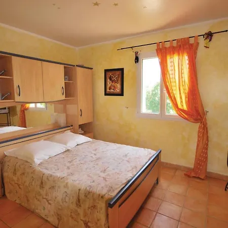 Amazing In With Wifi Holiday home Salernes